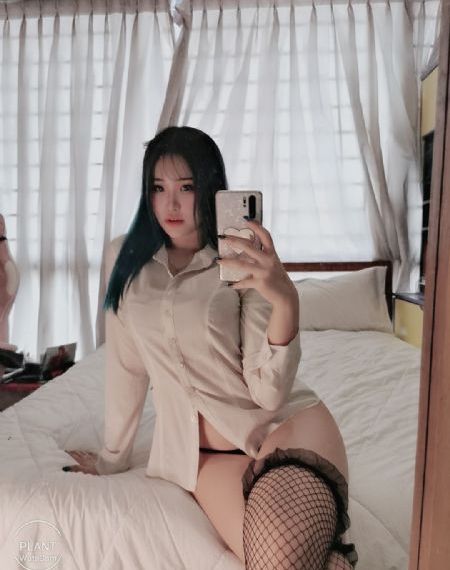 欧美美女脱内裤_免费观看完整版下载
