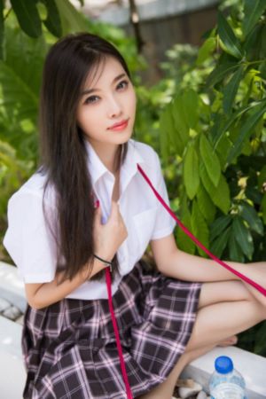 高清高中女同学巨大乳在线_蓝光免费观看电视剧
