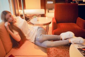 欧美美女裸体自慰给我看_1080电视剧在线观看