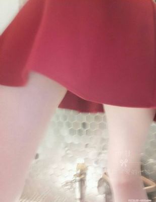 放荡少妇张开双腿任人玩视频_BD韩语高清在线