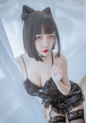 国产四虎影香蕉_DVD免费高清观看