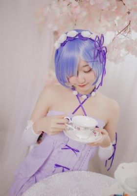 EEUSS影院WWW在线观看免费_剧情片免费观看视频