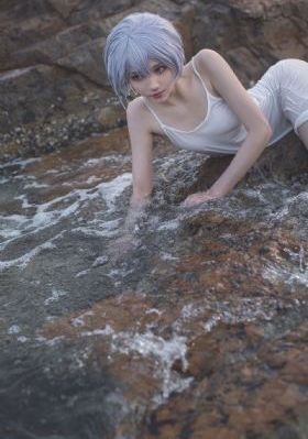 亚洲欧美日韩综合ⅴ视频_免费手机在线看片
